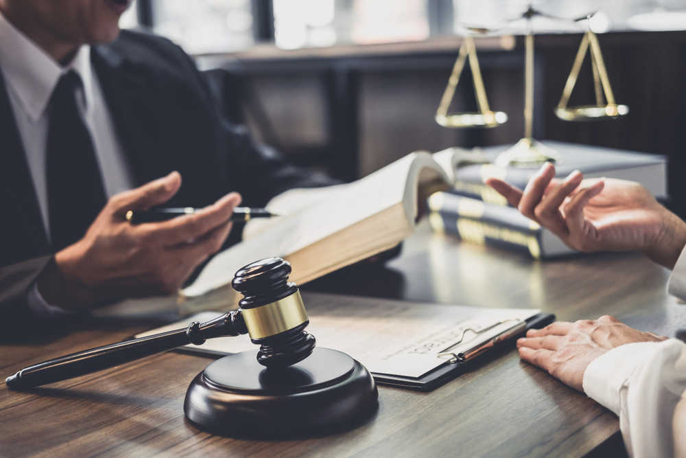 ¿Cuáles son los trámites más habituales que se le pueden solicitar a un abogado?